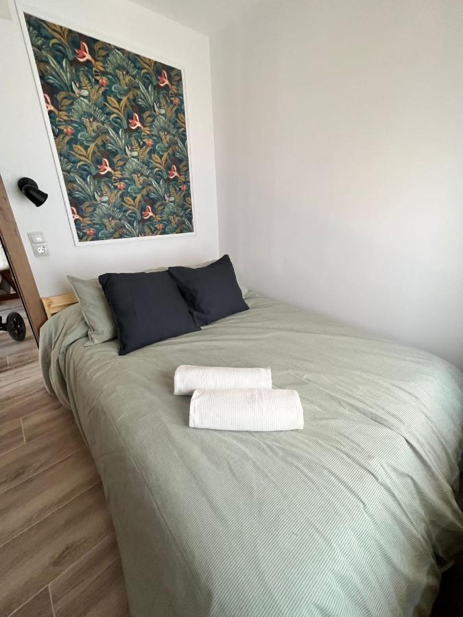 El Brollador Country house Corbera
